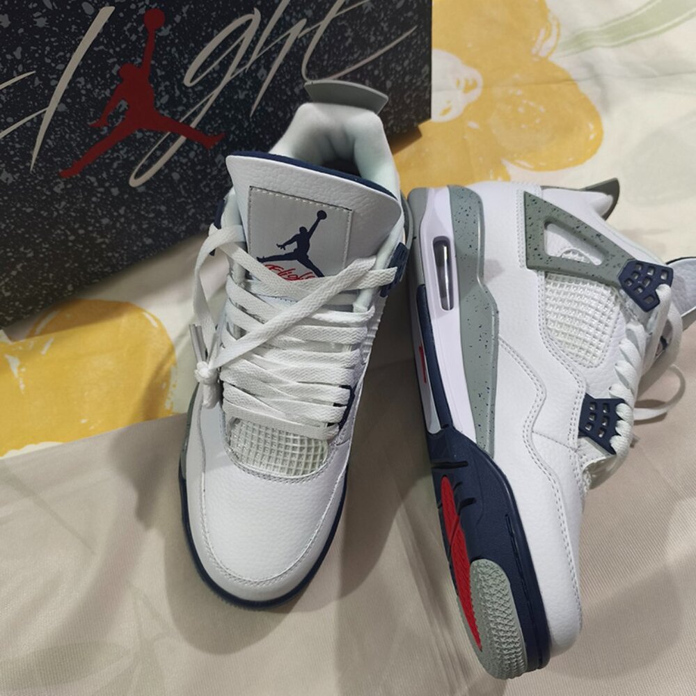 Air Jordan White Cushioned Basketball Shoes